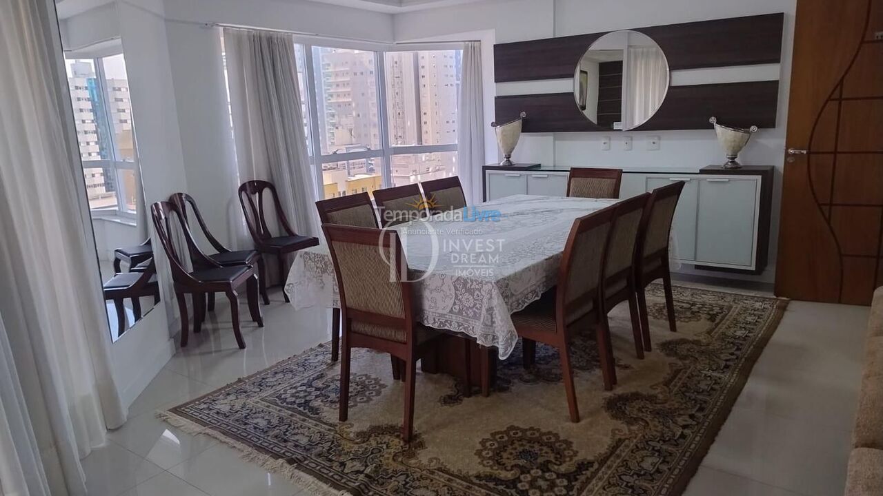 Apartamento para alquiler de vacaciones em Itapema (Meia Praia)