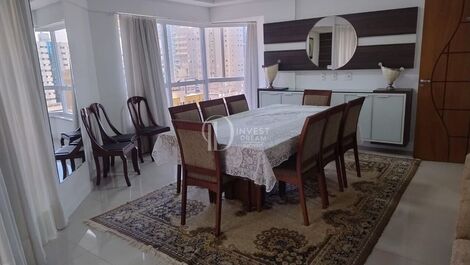 4 habitaciones, 2 suites, 2 estacionamientos | Meia Praia
