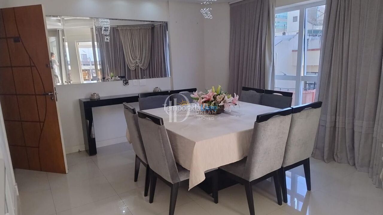 Apartment for vacation rental in Itapema (Meia Praia)