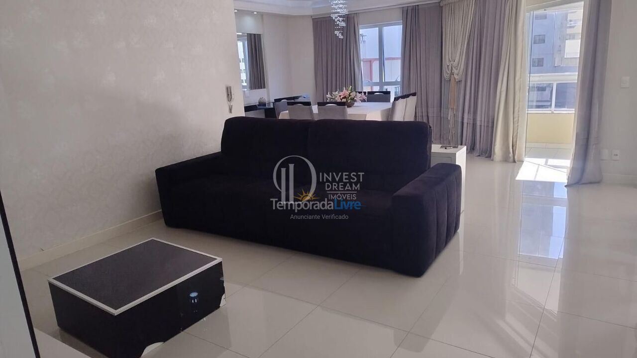 Apartment for vacation rental in Itapema (Meia Praia)