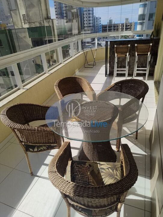 Apartment for vacation rental in Itapema (Meia Praia)