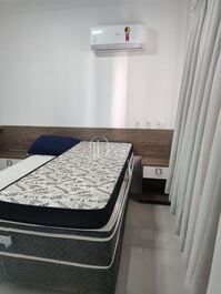 4 habitaciones, 2 suites, 2 estacionamientos | Meia Praia