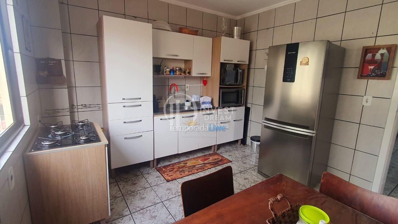 Apartamento para alquiler de vacaciones em Itapema (Centro)
