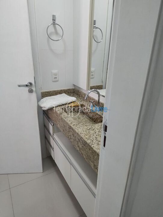 Apartamento para alquiler de vacaciones em Itapema (Meia Praia)
