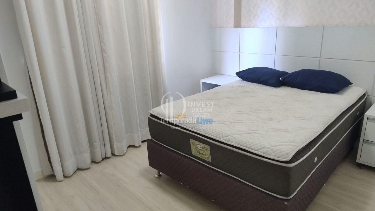 Apartment for vacation rental in Itapema (Meia Praia)