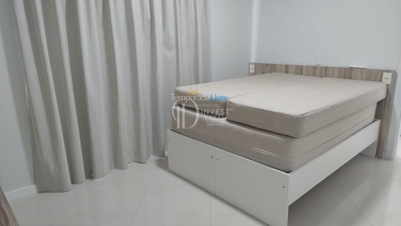 Apartment for vacation rental in Itapema (Meia Praia)