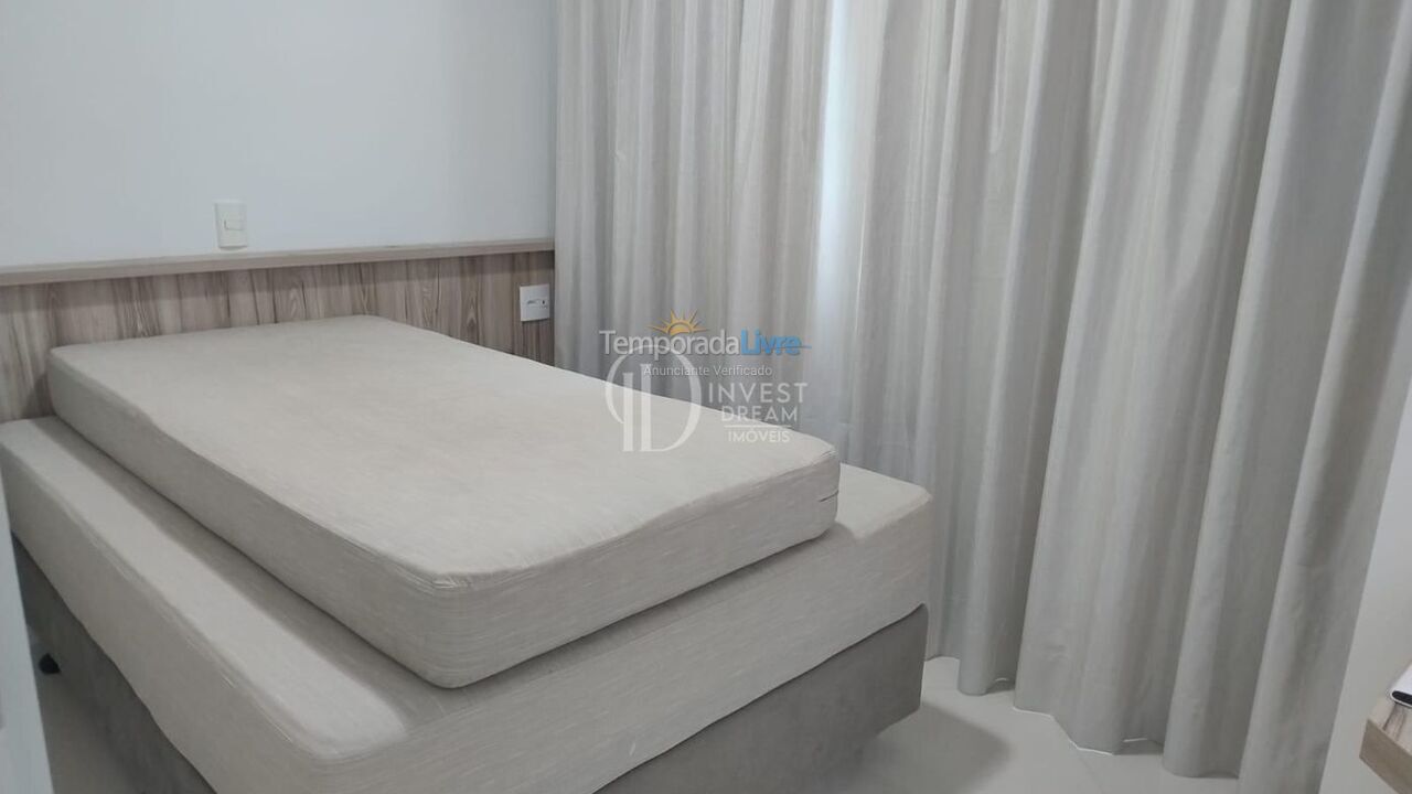 Apartment for vacation rental in Itapema (Meia Praia)
