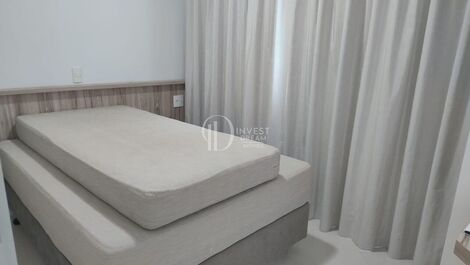 3 suites, 2 parking spaces | Meia Praia