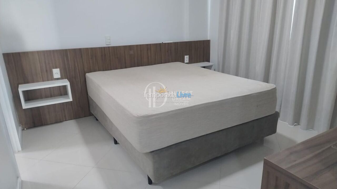 Apartment for vacation rental in Itapema (Meia Praia)