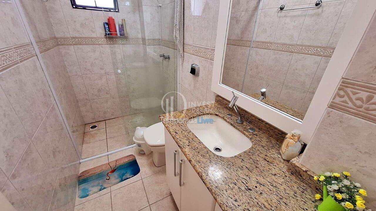 Apartamento para aluguel de temporada em Itapema (Centro)