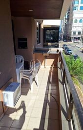 2 bedrooms, 1 suite, 1 parking space | Meia Praia