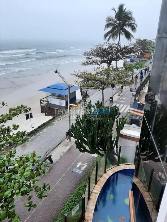 Apartamento para aluguel de temporada em Itapema (Meia Praia)