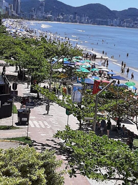 Apartamento para aluguel de temporada em Itapema (Meia Praia)