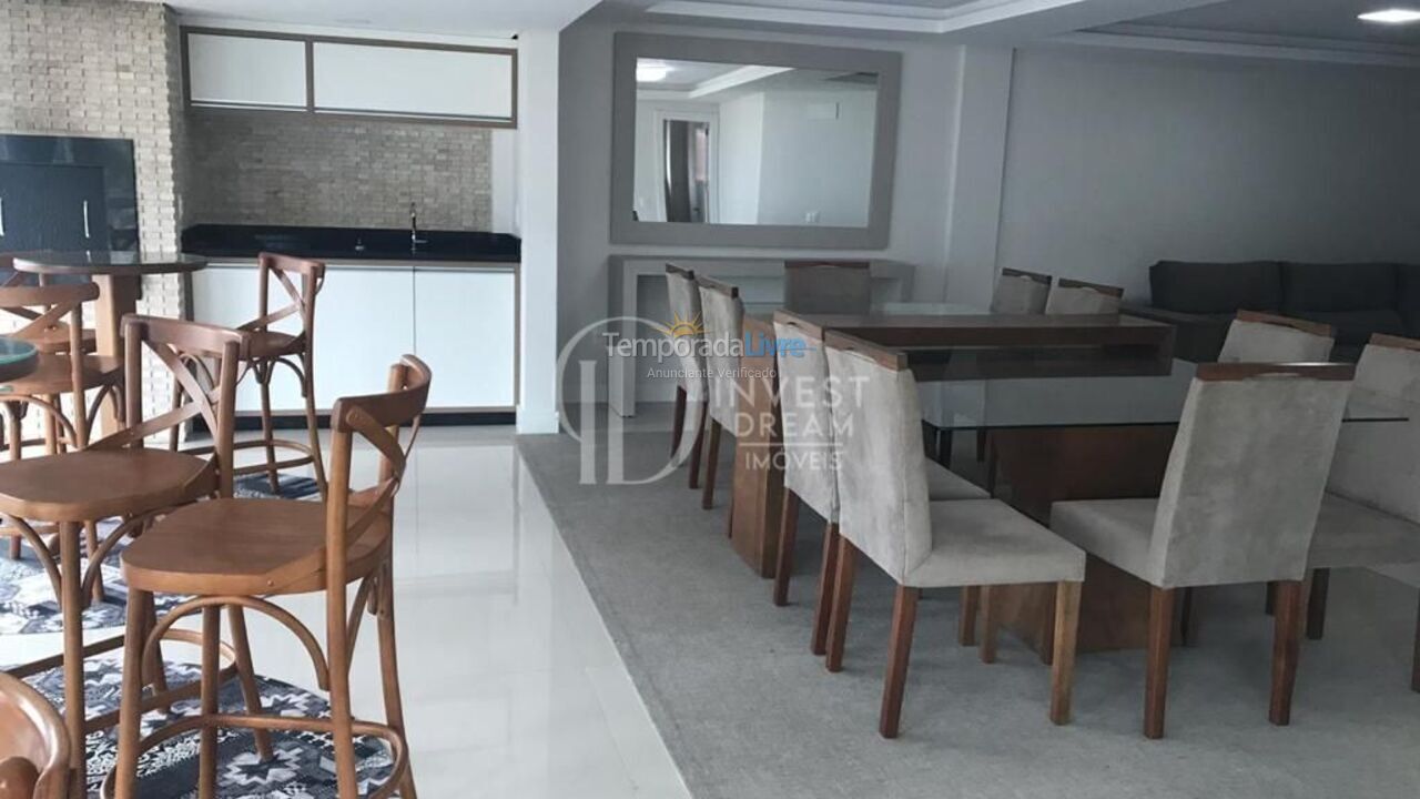 Apartamento para aluguel de temporada em Itapema (Centro)