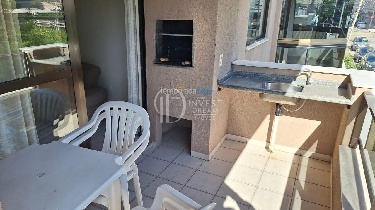 Apartment for vacation rental in Itapema (Meia Praia)