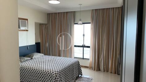 4 suites, 2 plazas de aparcamiento, Meia Praia