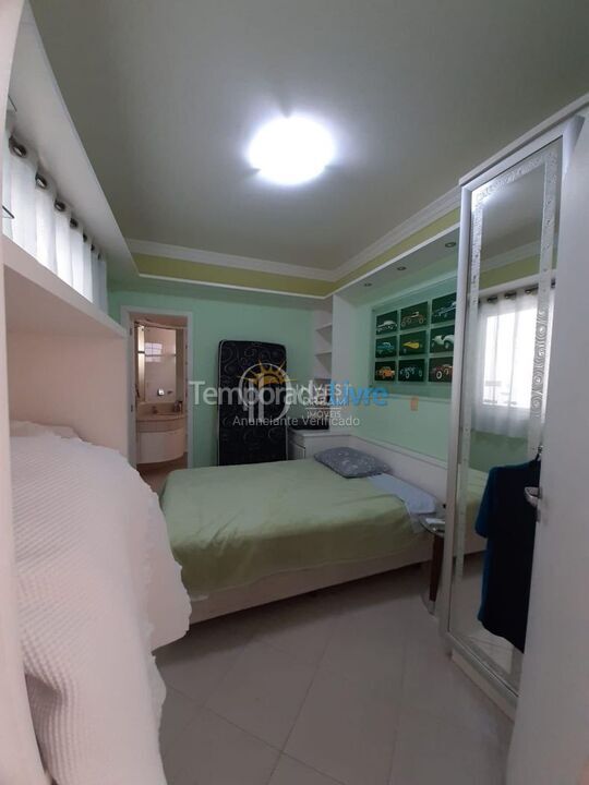 Apartamento para aluguel de temporada em Itapema (Meia Praia)