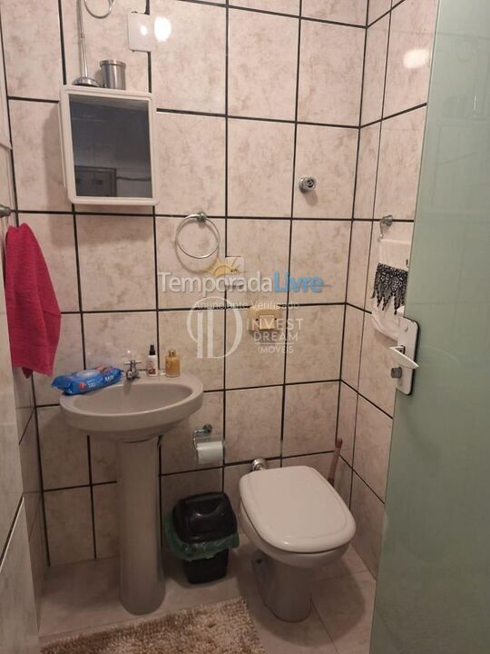 Apartamento para aluguel de temporada em Itapema (Centro)