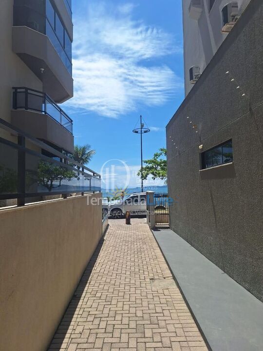Apartamento para aluguel de temporada em Itapema (Centro)