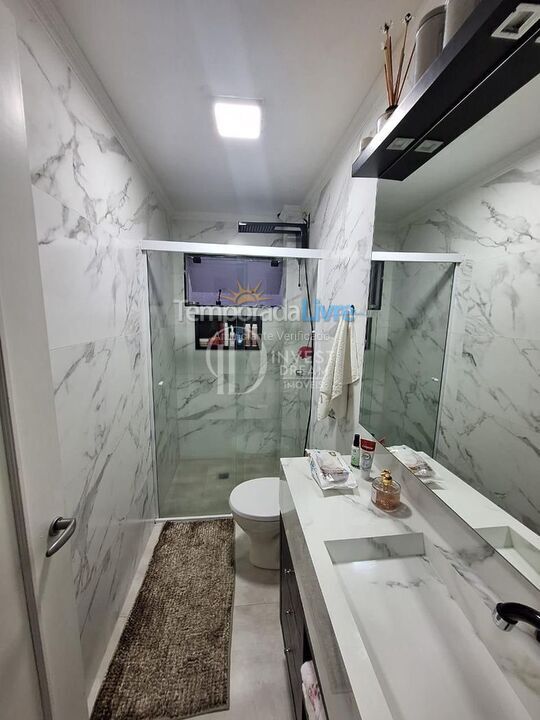 Apartamento para aluguel de temporada em Itapema (Centro)