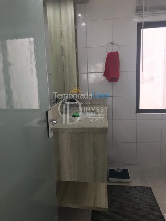Apartamento para aluguel de temporada em Itapema (Meia Praia)