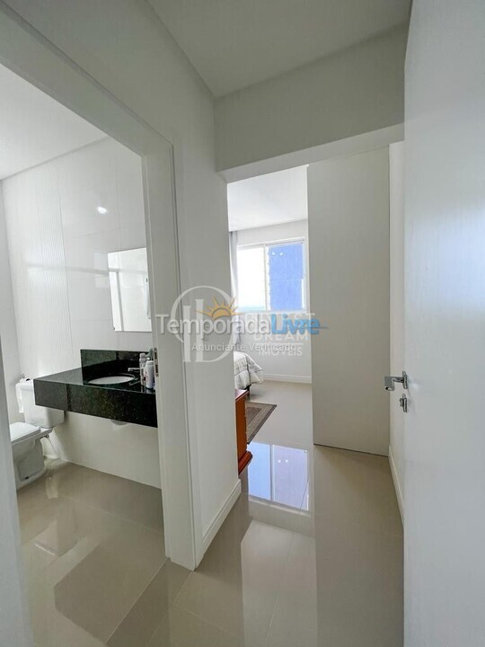 Apartamento para alquiler de vacaciones em Itapema (Meia Praia)