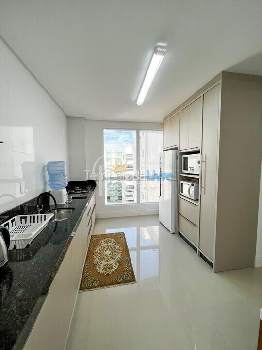 Apartamento para alquiler de vacaciones em Itapema (Meia Praia)