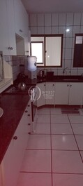 El apartamento tiene capacidad para hasta 14 personas.