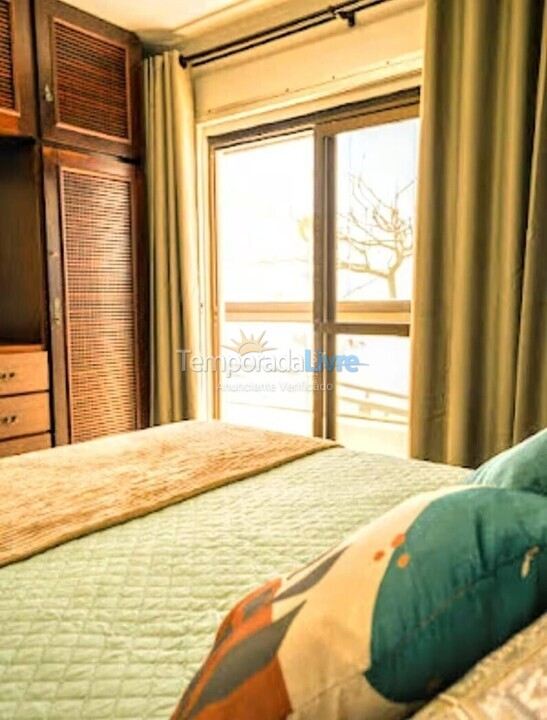 Apartment for vacation rental in Itapema (Meia Praia)