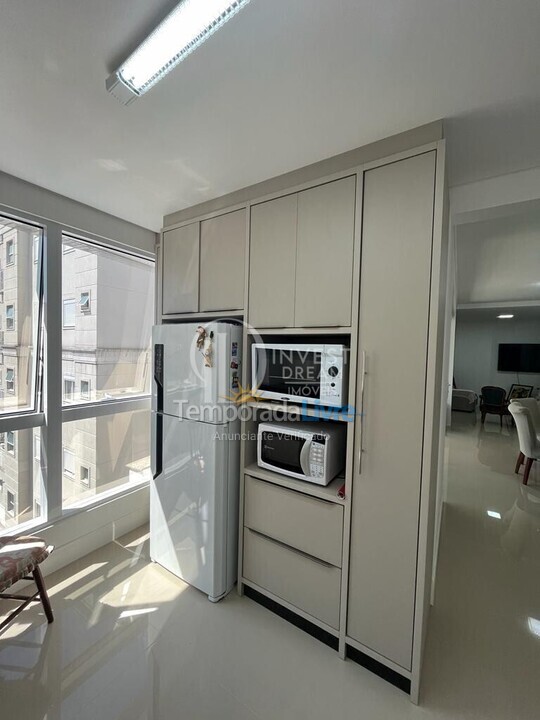 Apartamento para alquiler de vacaciones em Itapema (Meia Praia)