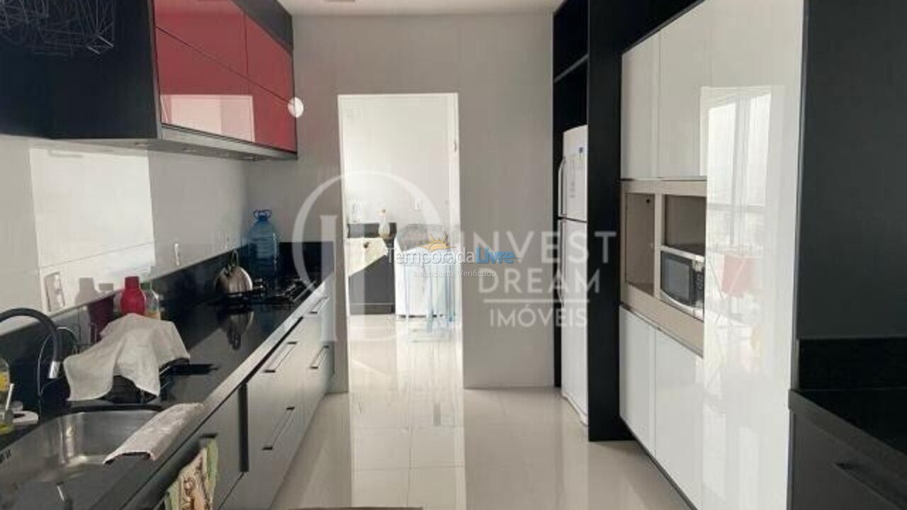 Apartamento para alquiler de vacaciones em Itapema (Meia Praia)