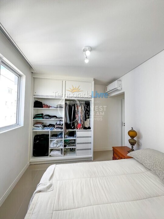 Apartamento para alquiler de vacaciones em Itapema (Meia Praia)