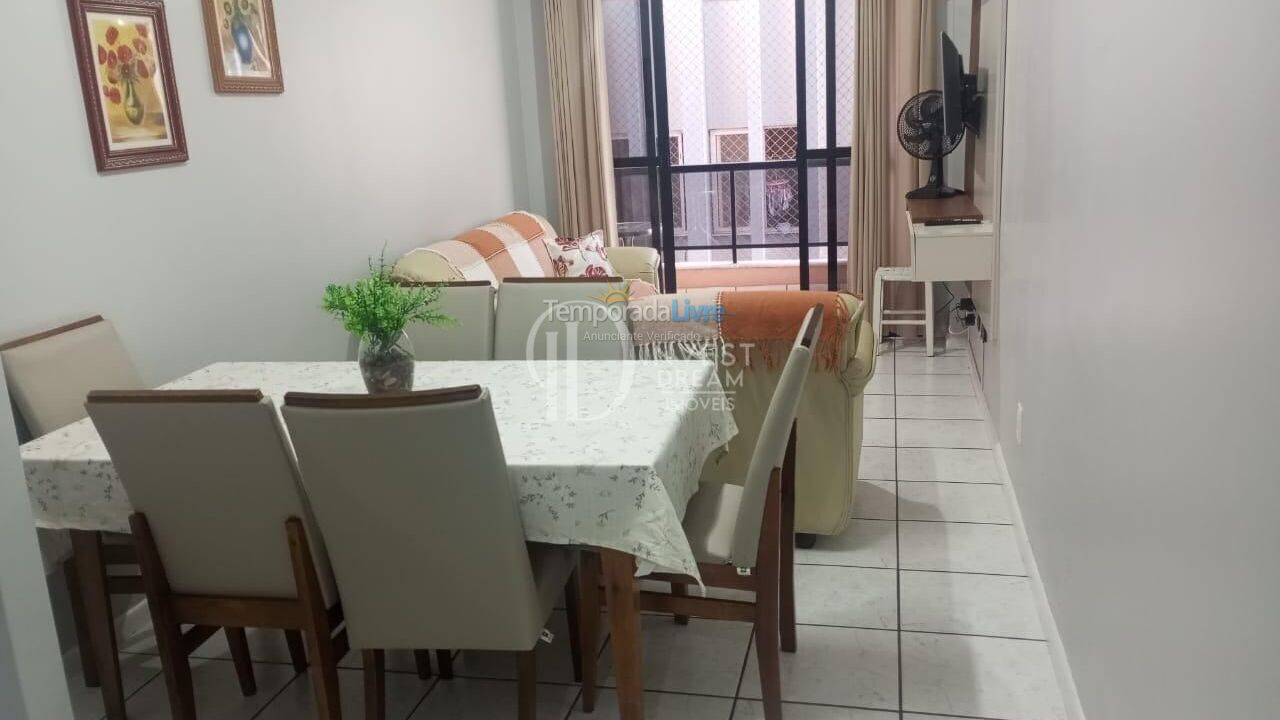 Apartment for vacation rental in Itapema (Centro)