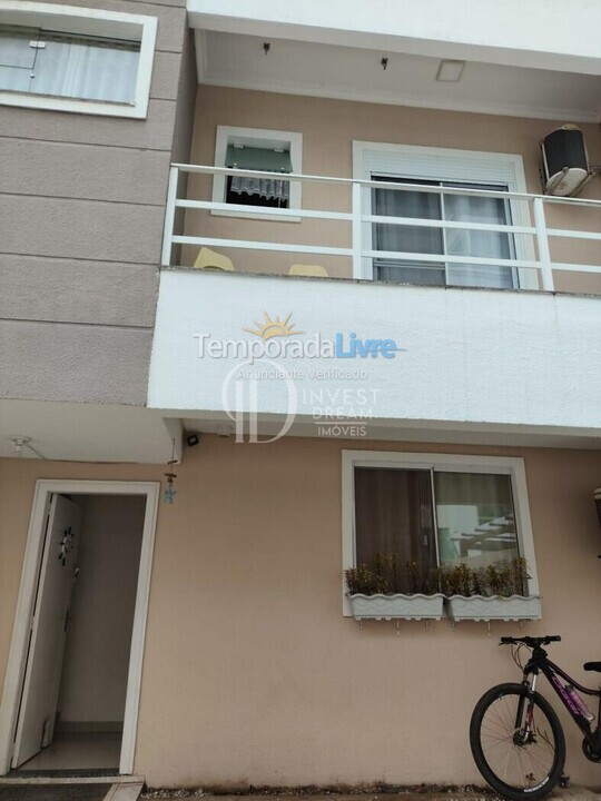Casa para alquiler de vacaciones em Itapema (Meia Praia)