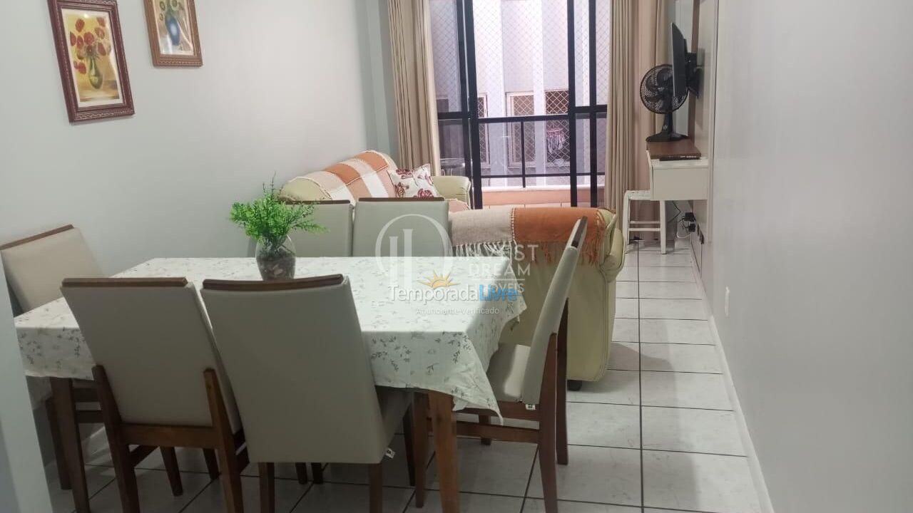 Apartment for vacation rental in Itapema (Centro)