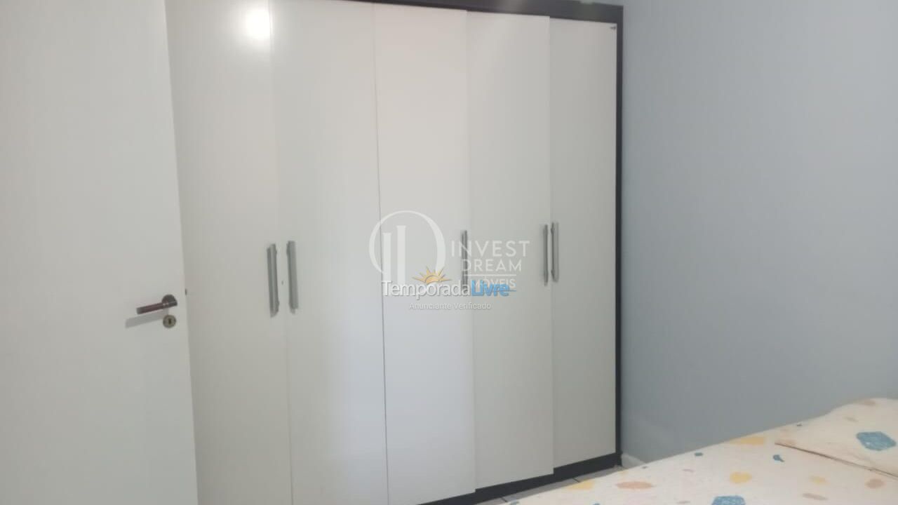 Apartment for vacation rental in Itapema (Centro)