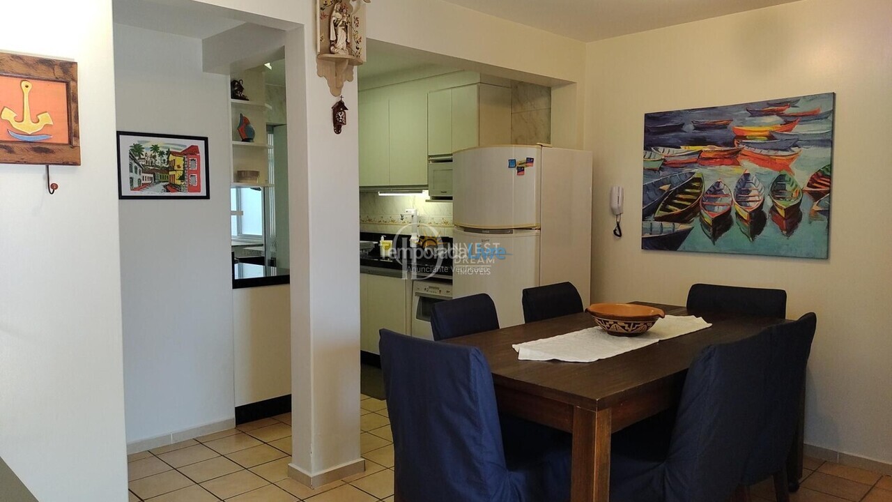 Apartment for vacation rental in Itapema (Meia Praia)