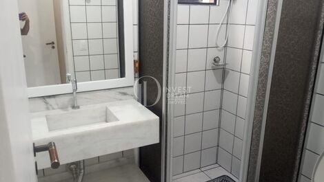2 bedrooms, 1 of which is a suite | Downtown