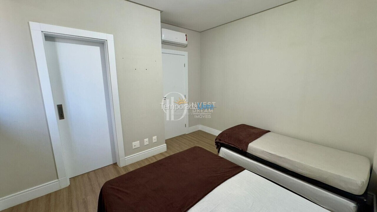 Apartamento para alquiler de vacaciones em Porto Belo (Perequê)