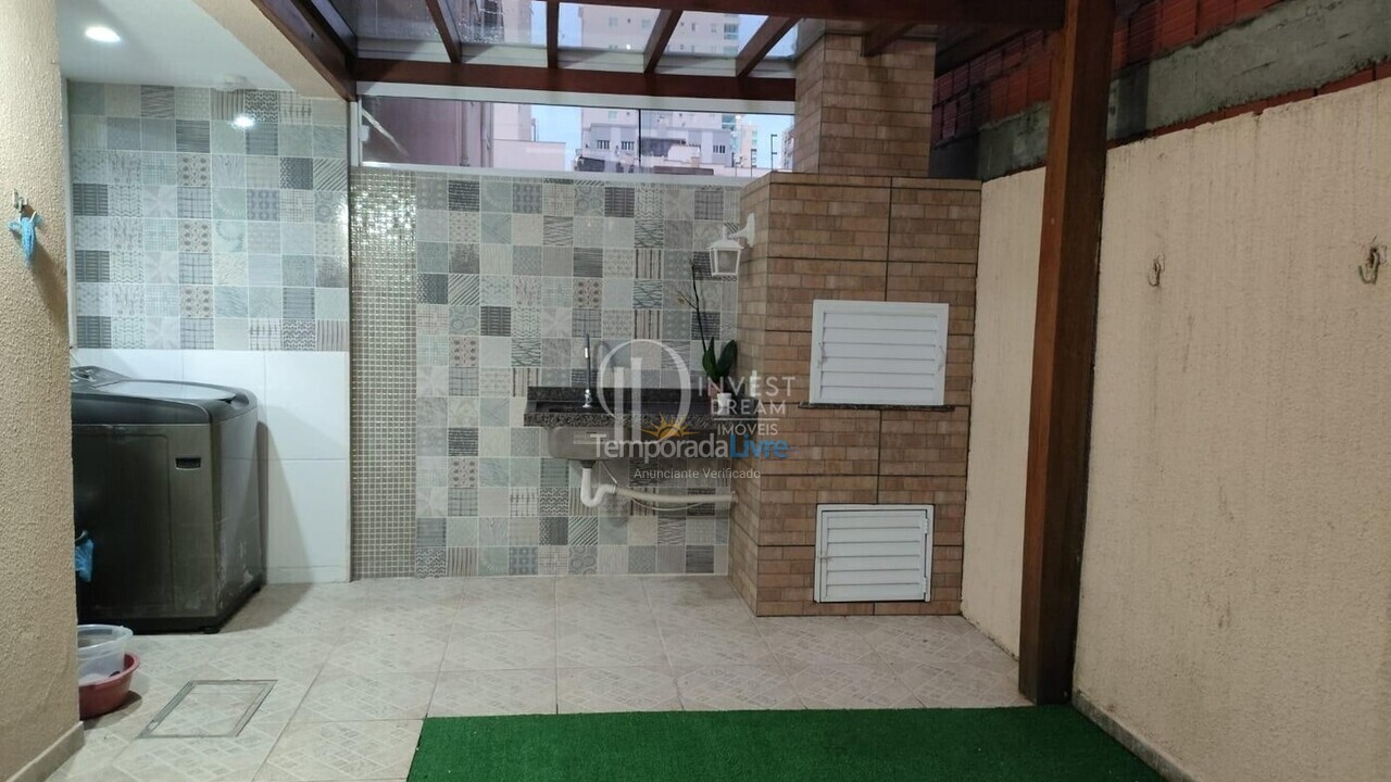 Casa para alquiler de vacaciones em Itapema (Meia Praia)