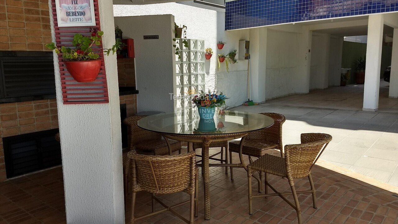 Apartment for vacation rental in Itapema (Meia Praia)