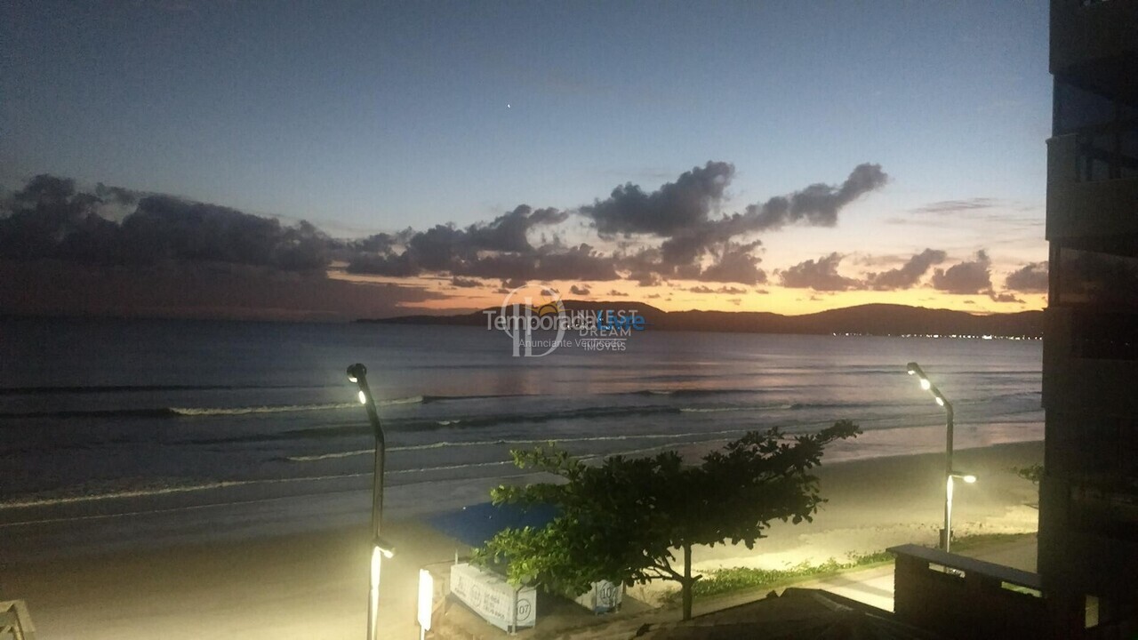 Apartment for vacation rental in Itapema (Meia Praia)