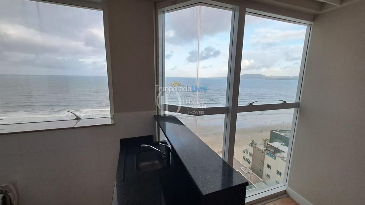 Apartment for vacation rental in Itapema (Meia Praia)