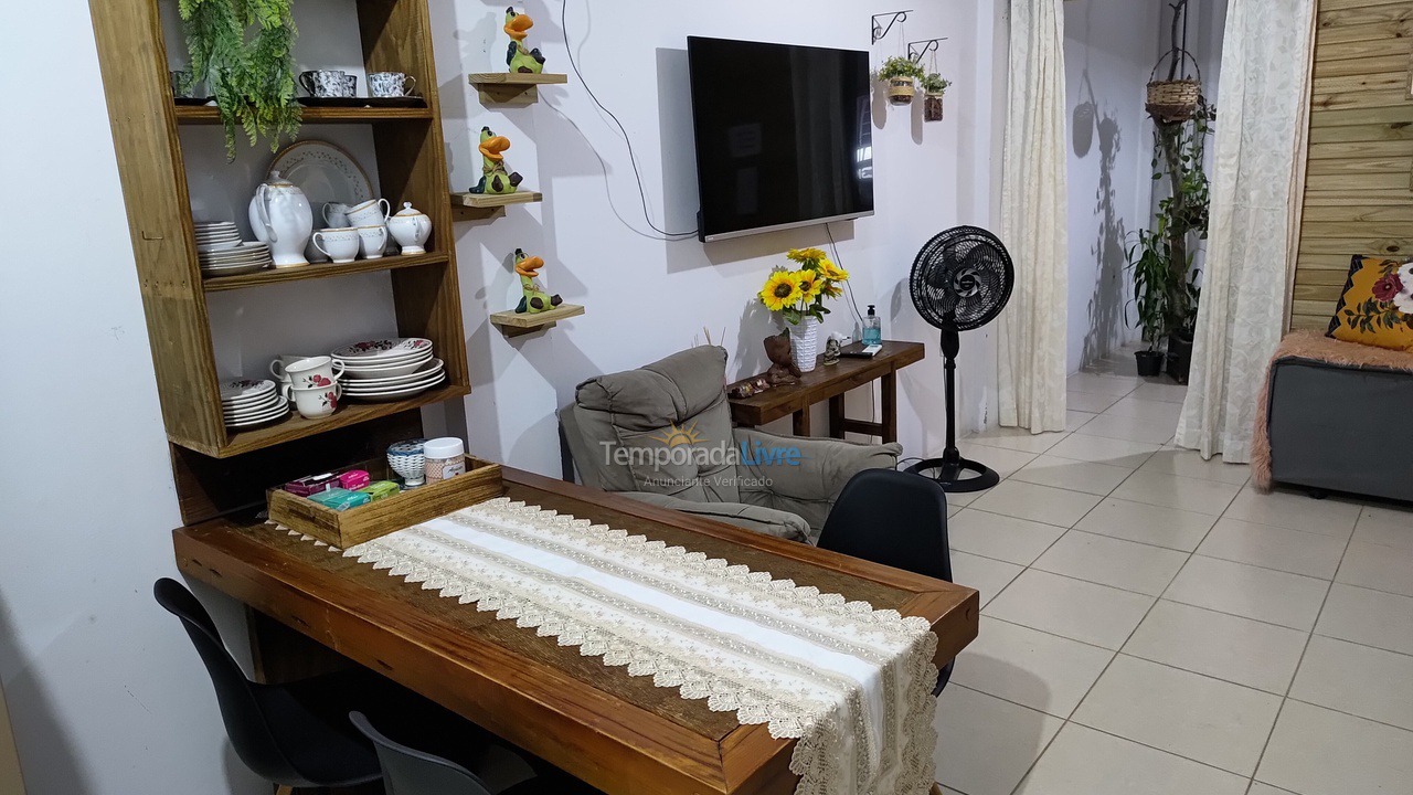 Apartamento para aluguel de temporada em Araranguá (Coloninha)