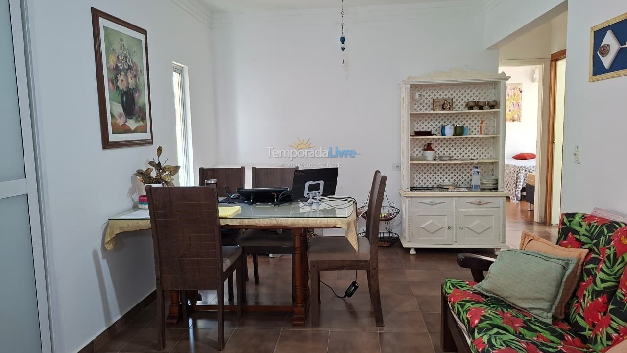 Casa para alquiler de vacaciones em Ubatuba (Praia das Toninhas)