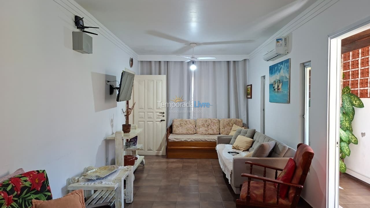 Casa para alquiler de vacaciones em Ubatuba (Praia das Toninhas)