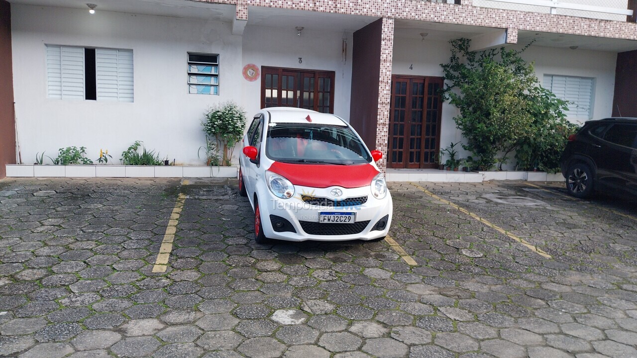 Apartamento para aluguel de temporada em Itanhaém (Bairro Satelite)