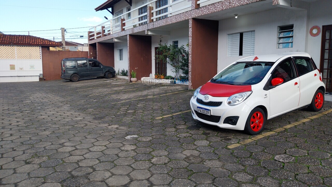 Apartamento para aluguel de temporada em Itanhaém (Bairro Satelite)