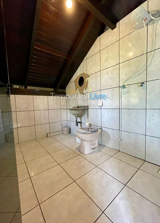 Casa para alquiler de vacaciones em Bombinhas (Praia de Canto Grande Mar Sem Ondas)