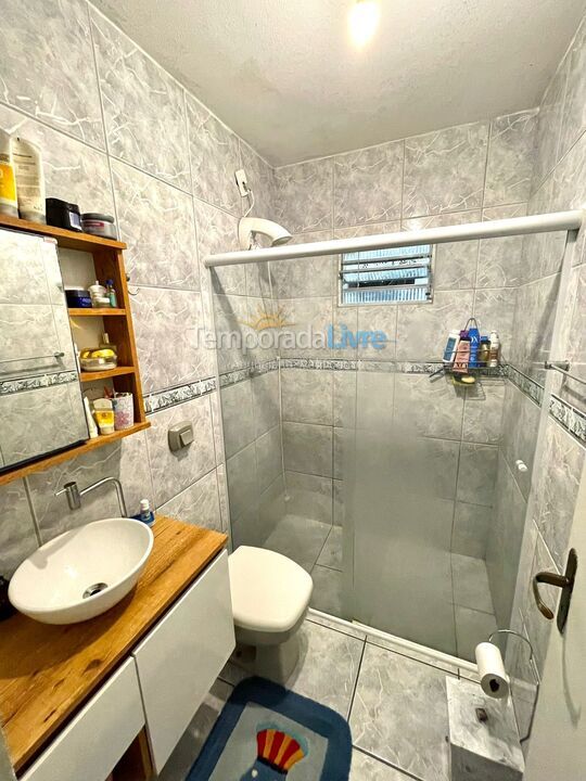Casa para alquiler de vacaciones em Bombinhas (Praia de Canto Grande Mar Sem Ondas)